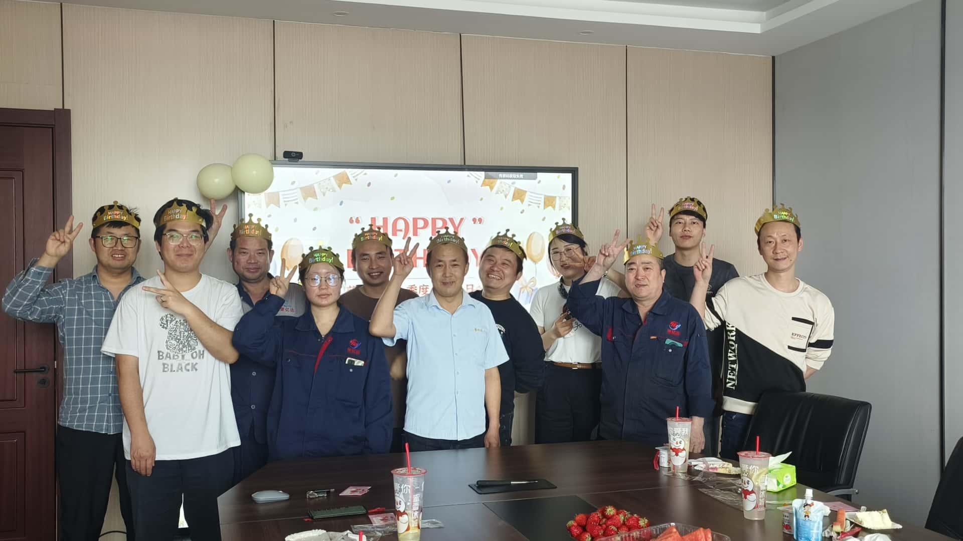 春風(fēng)十里，不如有你！博盛壽星C位出道，快樂(lè)不NG！